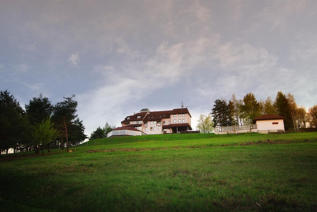 Bellevue Hotel And Resort Bardejov Exterior foto